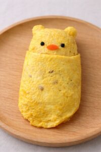 병아리 모양의 오무라이스 이미지